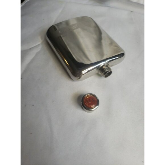 John Jameson & Son Vintage Limited 6oz Irish Whiskey Flask JJ&S Screw Top - Picture 11 of 16